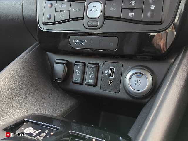 Nissan Leaf 40kWh Tekna Auto 5dr
