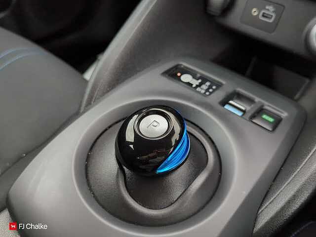 Nissan Leaf 39kWh Acenta Auto 5dr