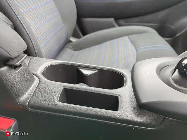 Nissan Leaf 39kWh Acenta Auto 5dr