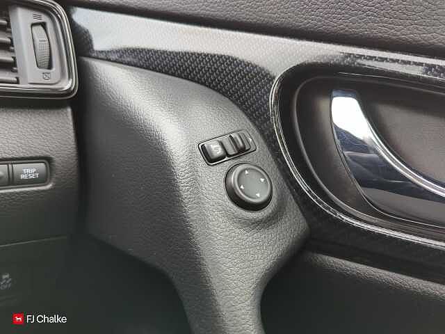 Nissan X-Trail 1.6 dCi Tekna 4WD Euro 6 (s/s) 5dr