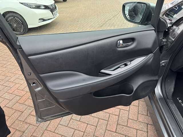 Nissan Leaf 110kW N-Connecta 40kWh 5dr Auto