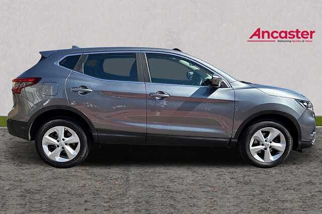 Nissan QASHQAI 1.3 DiG-T 160 Acenta Premium 5dr
