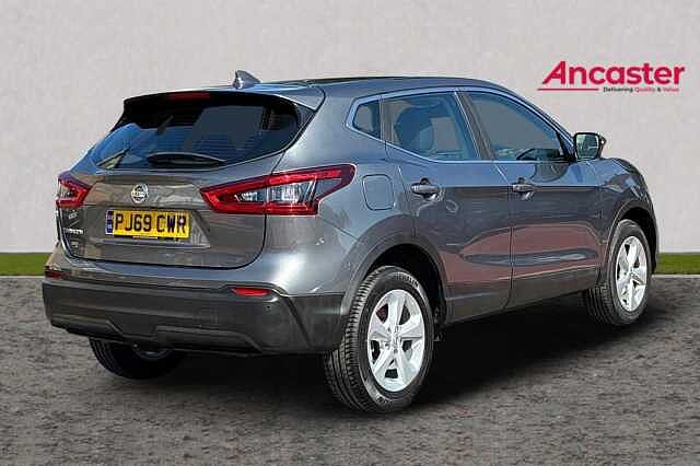Nissan QASHQAI 1.3 DiG-T 160 Acenta Premium 5dr