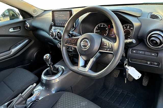 Nissan JUKE 1.0 DiG-T 114 Acenta 5dr