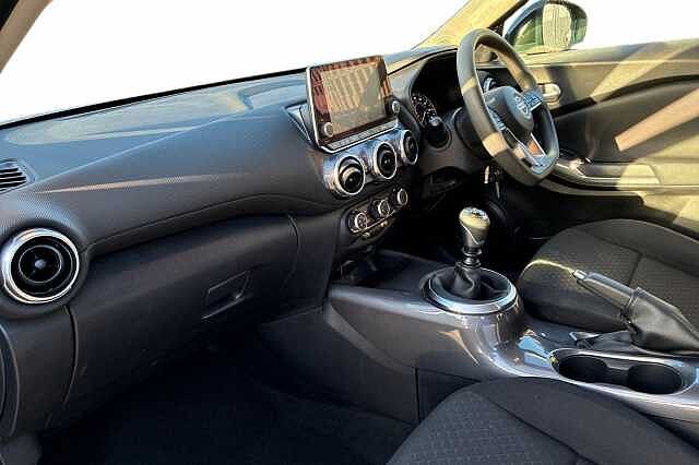 Nissan JUKE 1.0 DiG-T 114 Acenta 5dr