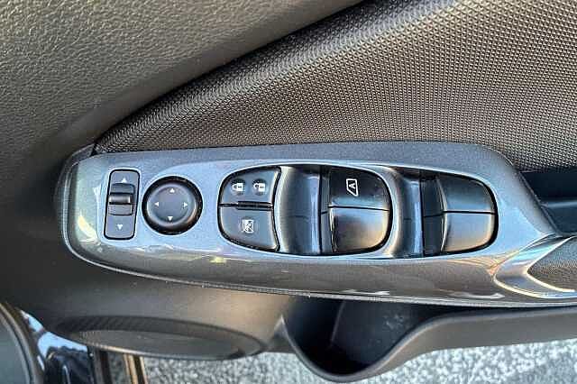 Nissan JUKE 1.0 DiG-T 114 Acenta 5dr