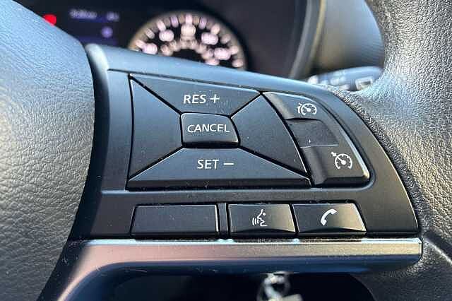 Nissan JUKE 1.0 DiG-T 114 Acenta 5dr