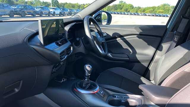 Nissan Juke 1.0 DiG-T N-Connecta 5dr