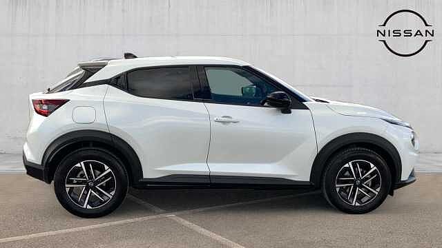 Nissan Juke 1.0 DiG-T N-Connecta 5dr