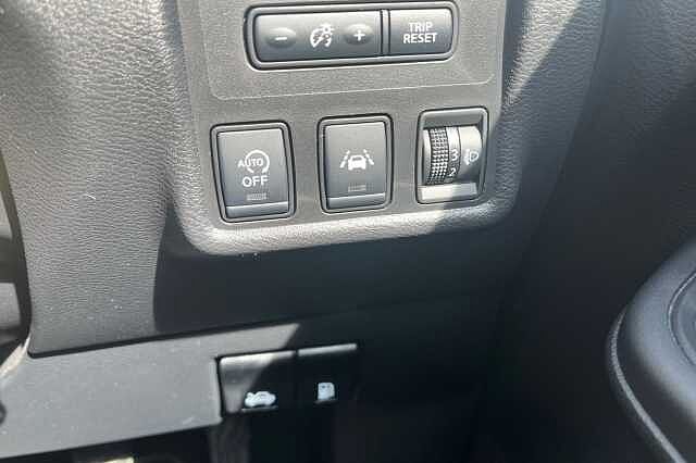 Nissan Micra 1.0 IG-T 92 Acenta 5dr