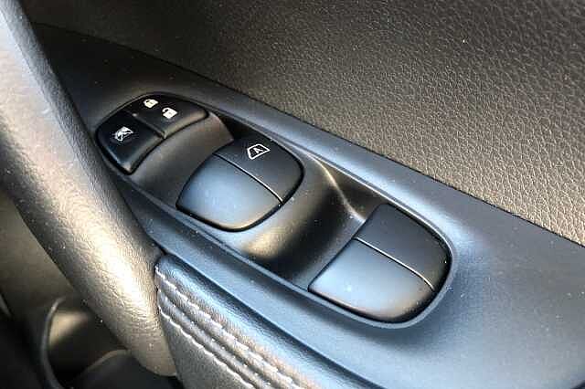 Nissan X-trail Station Wagon 1.3 DiG-T Tekna 5dr DCT