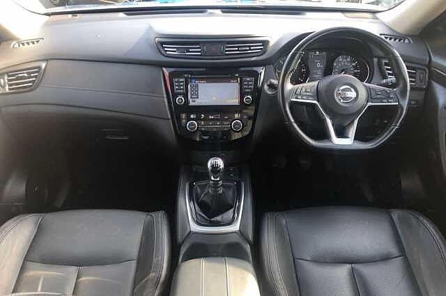 Nissan X-trail Station Wagon 1.7 dCi Tekna 5dr