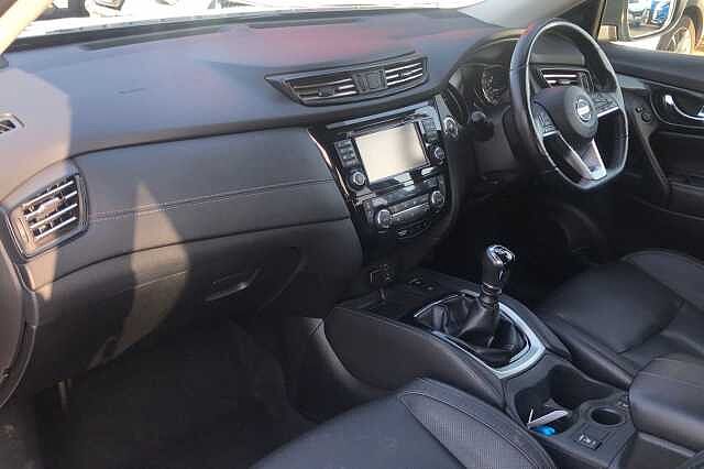 Nissan X-trail Station Wagon 1.7 dCi Tekna 5dr
