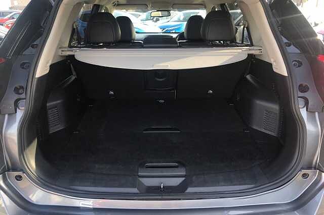 Nissan X-trail Station Wagon 1.7 dCi Tekna 5dr