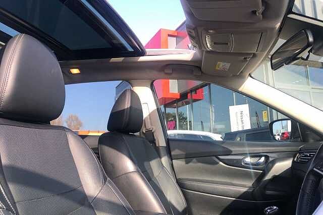 Nissan X-trail Station Wagon 1.7 dCi Tekna 5dr