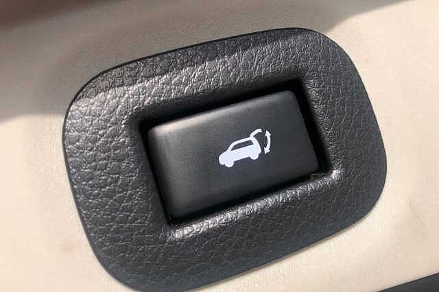 Nissan X-trail Station Wagon 1.7 dCi Tekna 5dr