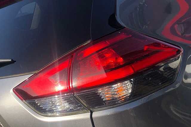 Nissan X-trail Station Wagon 1.7 dCi Tekna 5dr