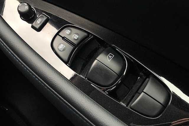 Nissan Leaf 110kW Tekna 39kWh 5dr Auto