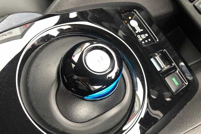 Nissan Leaf 110kW Tekna 39kWh 5dr Auto