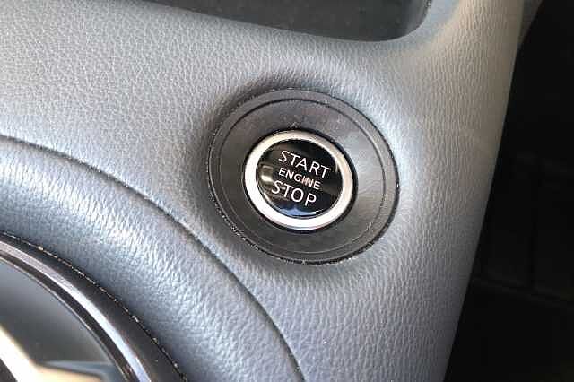 Nissan Juke 1.0 DiG-T 114 N-Connecta 5dr