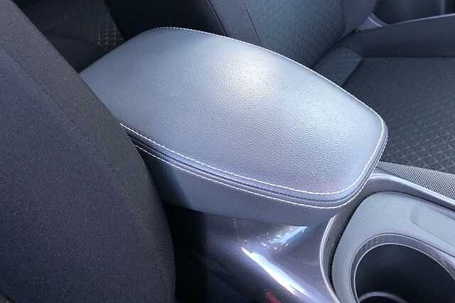 Nissan Juke 1.0 DiG-T 114 N-Connecta 5dr