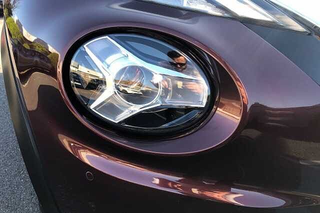 Nissan Juke 1.0 DiG-T 114 N-Connecta 5dr