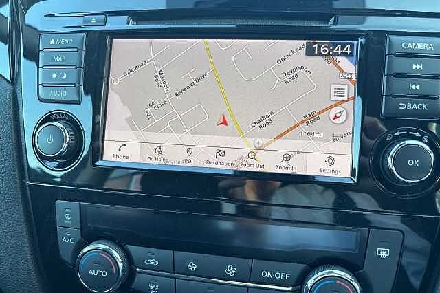 Nissan Qashqai 1.3 DiG-T Acenta Premium 5dr