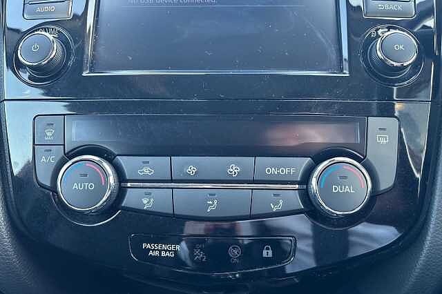 Nissan Qashqai 1.3 DiG-T Acenta Premium 5dr