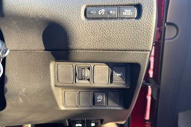 Nissan Qashqai 1.3 DiG-T Acenta Premium 5dr