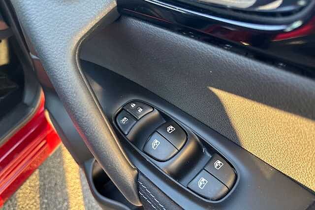 Nissan Qashqai 1.3 DiG-T Acenta Premium 5dr