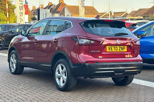 Nissan Qashqai 1.3 DiG-T Acenta Premium 5dr