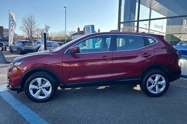 Nissan Qashqai 1.3 DiG-T Acenta Premium 5dr