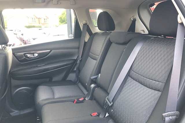 Nissan X-trail Station Wagon 1.6 dCi N-Connecta 5dr 4WD [7 Seat]