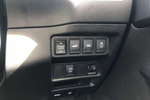 Nissan X-trail Station Wagon 1.6 dCi N-Connecta 5dr 4WD [7 Seat]