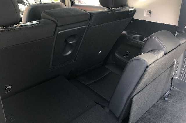 Nissan X-trail Station Wagon 1.6 dCi N-Connecta 5dr 4WD [7 Seat]
