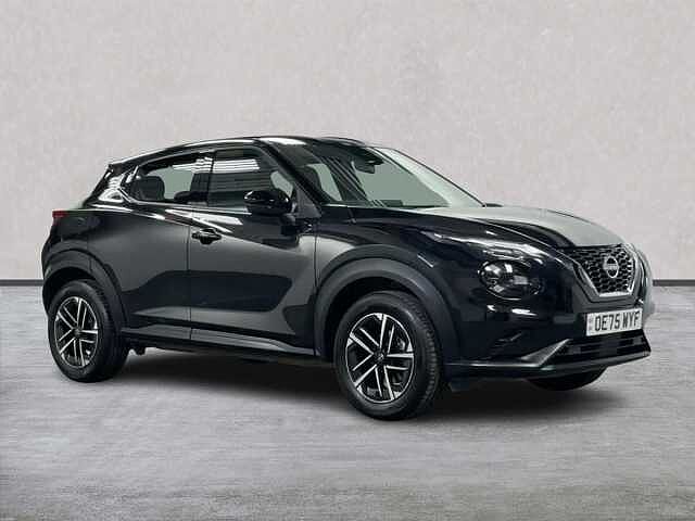 Nissan Juke 1.0 DiG-T N-Connecta 5dr DCT