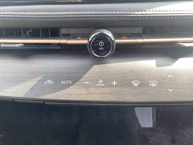 Nissan Ariya 63kWh 160kW Advance 5dr