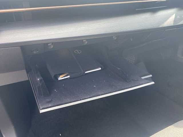 Nissan Ariya 63kWh 160kW Advance 5dr