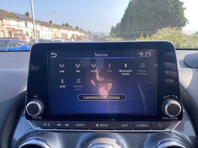 Nissan Juke Hatchback 1.0 DiG-T N-Connecta 5dr