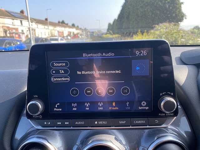 Nissan Juke Hatchback 1.0 DiG-T N-Connecta 5dr