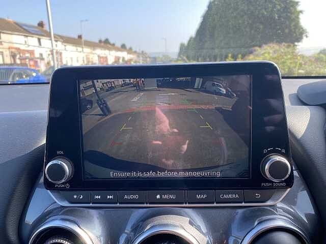 Nissan Juke Hatchback 1.0 DiG-T N-Connecta 5dr