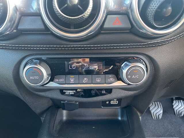 Nissan Juke Hatchback 1.0 DiG-T N-Connecta 5dr