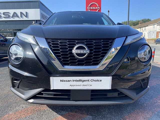 Nissan Juke Hatchback 1.0 DiG-T N-Connecta 5dr