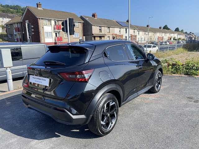 Nissan Juke Hatchback 1.0 DiG-T N-Connecta 5dr