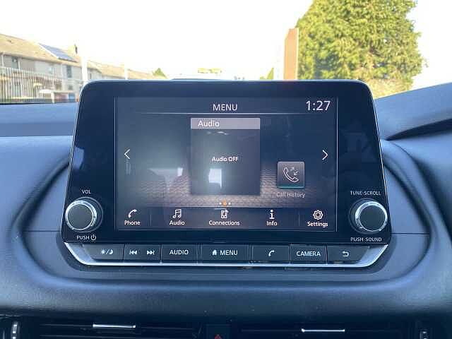 Nissan Qashqai Hatchback 1.3 DiG-T MHEV 140 Acenta Premium 5dr