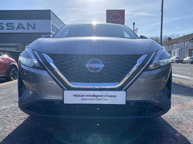 Nissan Qashqai Hatchback 1.3 DiG-T MHEV 140 Acenta Premium 5dr