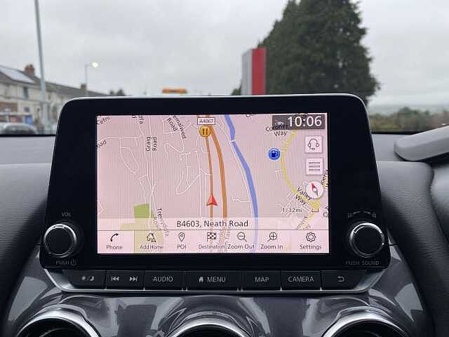 Nissan Juke Hatchback 1.0 DiG-T N-Connecta 5dr