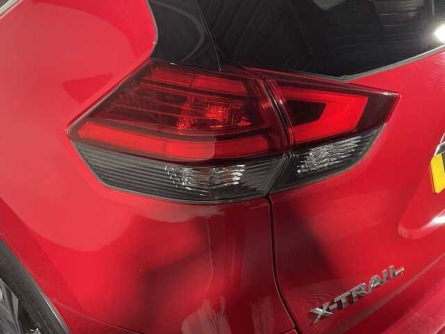 Nissan X-Trail 1.6 dCi N-Connecta 5dr Xtronic