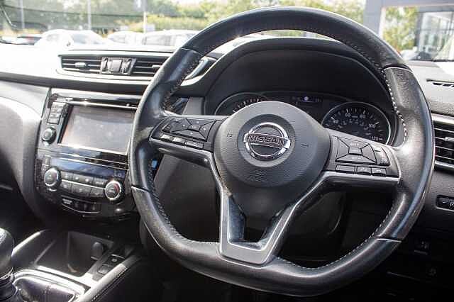 Nissan Qashqai 1.2 DIG-T N-Connecta