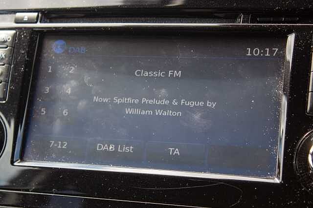 Nissan Qashqai 1.2 DIG-T N-Connecta